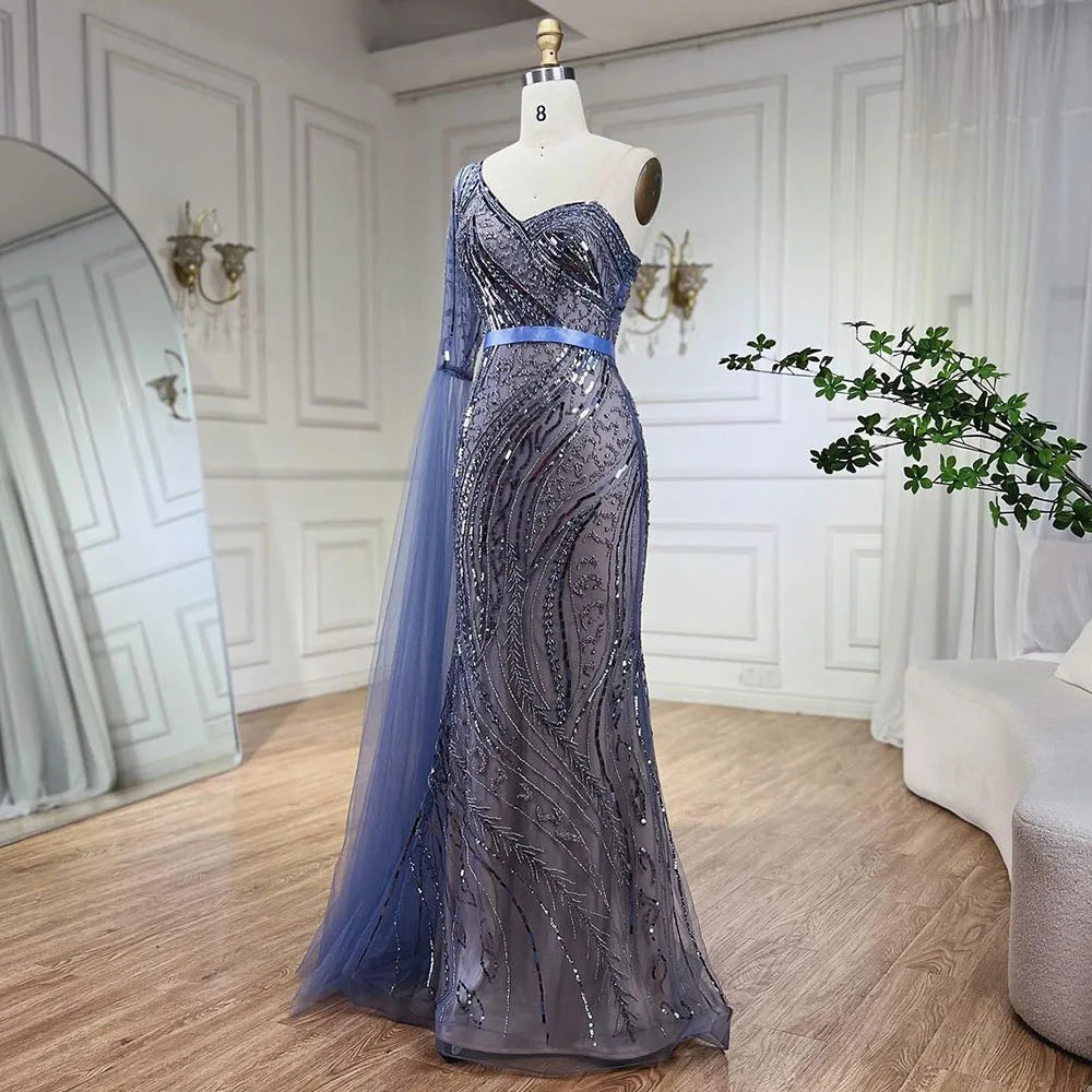 Vestido de noche elegante de sirena azul con un solo hombro y manga capa, adornado con cuentas, ideal para bodas y fiestas (LA72294) 
