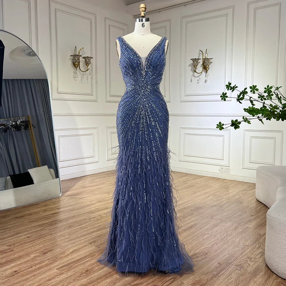 Vestidos de noche de lujo de Dubai con tirantes finos azules, plumas y cuentas para bodas y fiestas de mujeres LA72525 (2025) 