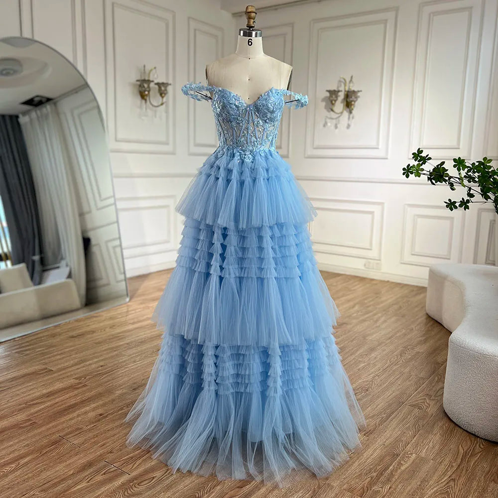Vestido de fiesta de lujo azul con tirantes finos, corte en A, apliques de encaje y cordones, modelo LA72621 (2025) 