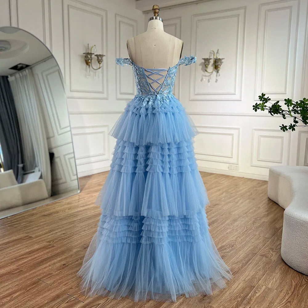 Vestido de fiesta de lujo azul con tirantes finos, corte en A, apliques de encaje y cordones, modelo LA72621 (2025) 