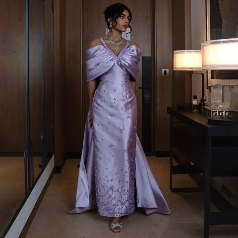 Robe de soirée lilas à épaules dénudées et cape ornée de perles, tenue de soirée de mariage LA72529