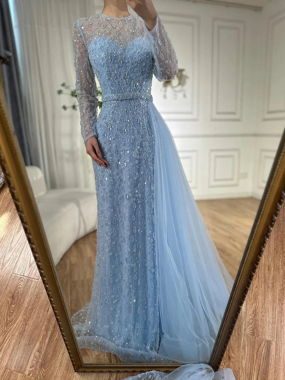 Vestido de noche azul elegante de Arabia Saudita 2025 con sobrefalda lateral con cuentas para ocasiones formales LA72734 
