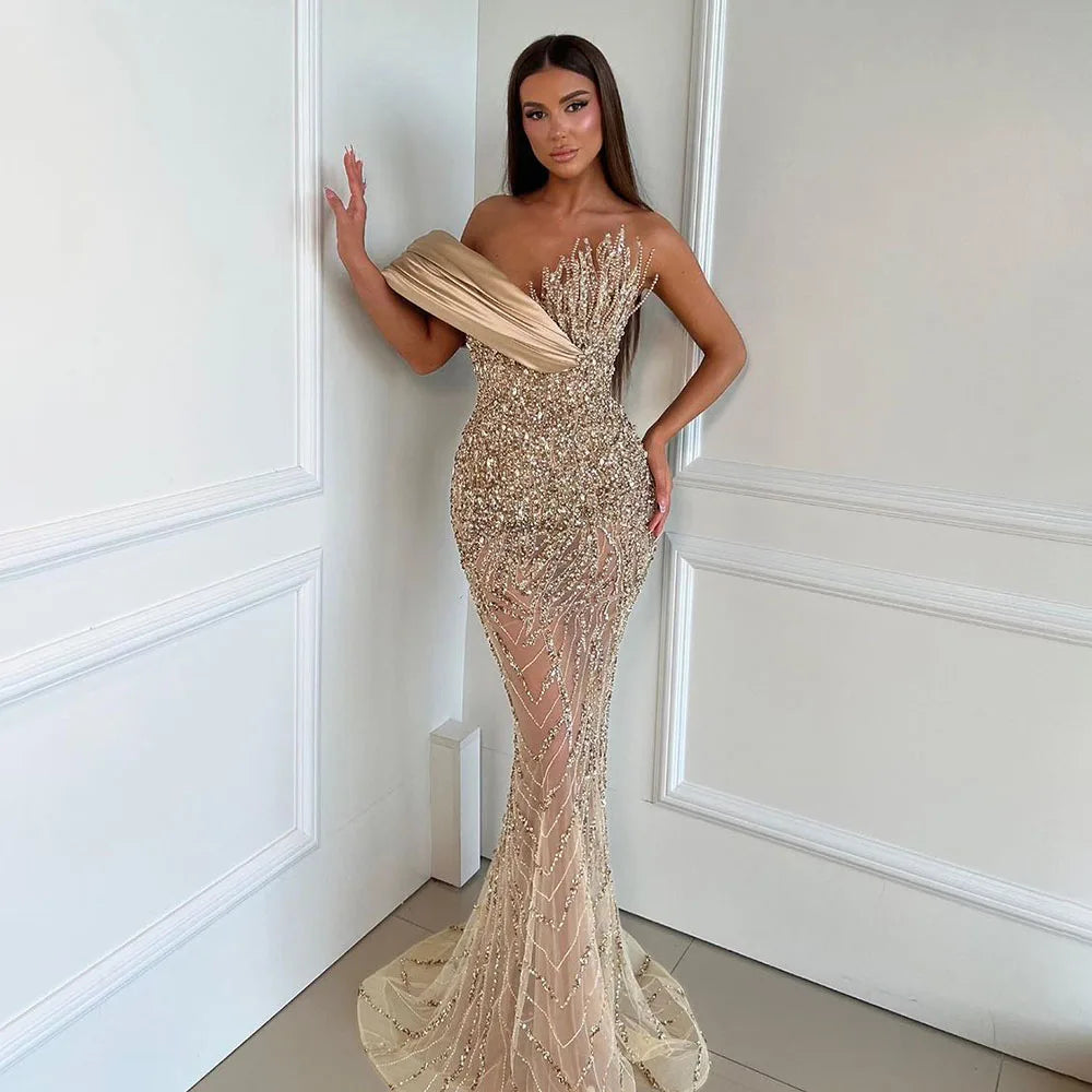Vestido de noche elegante color caramelo, un solo hombro, estilo árabe saudí, con cuentas, para ocasiones formales (LA72577) 