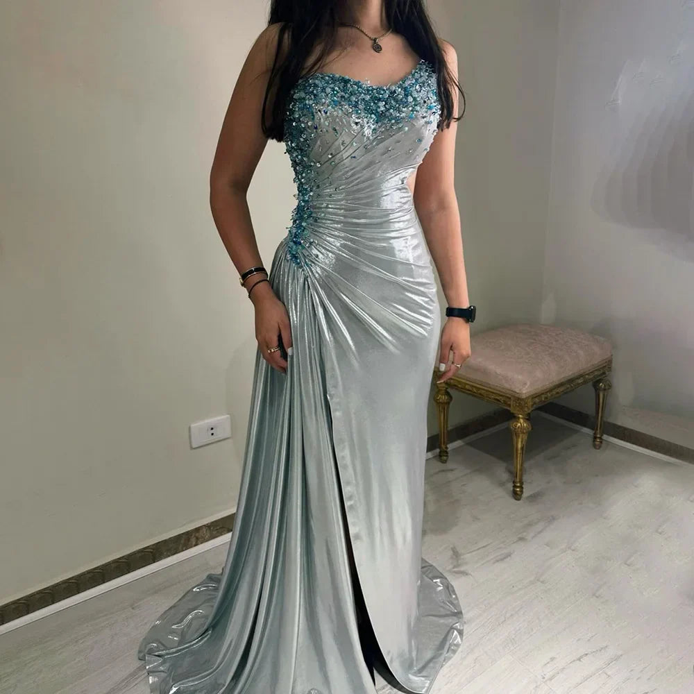 Vestido de noche de lujo de Dubái, elegante, plateado, de un solo hombro, con cuentas, corte sirena y abertura lateral, para fiestas de mujer LA72672 