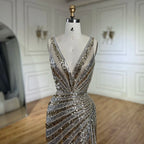Vestido de noche de lujo con tirantes finos, abertura lateral y cuentas, estilo sirena dorada, para mujer, ideal para bodas y fiestas (LA72613) 