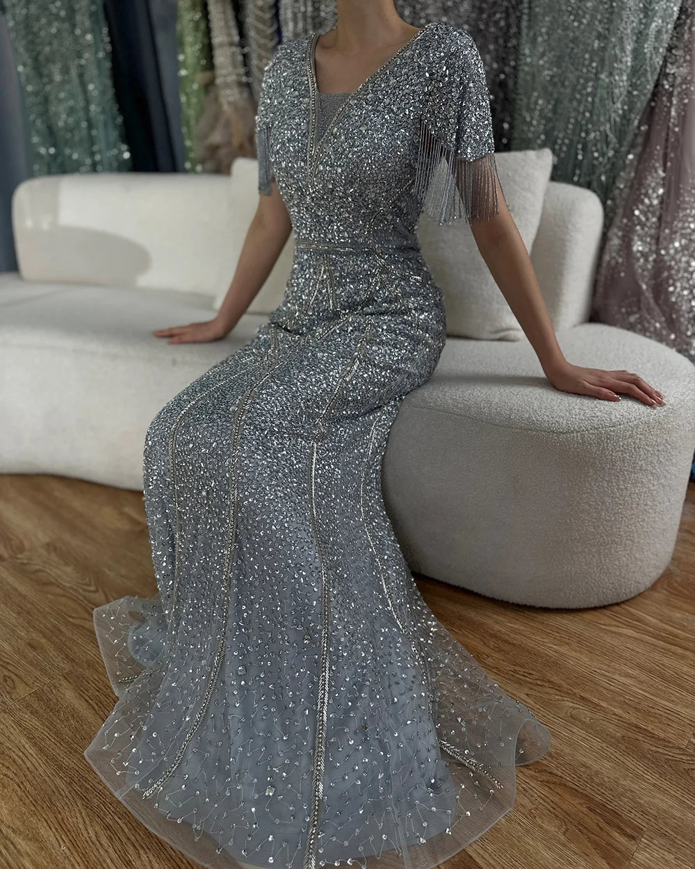 Vestido de noche gris saudí con borlas de cuentas para ocasiones formales LA72743 (modelo 2025) 