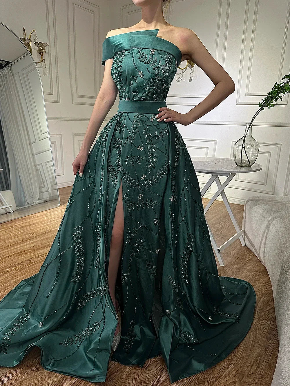 Vestido de noche verde árabe de satén con un solo hombro, bordado con cuentas, sobrefalda y abertura para ocasiones formales LA72178 