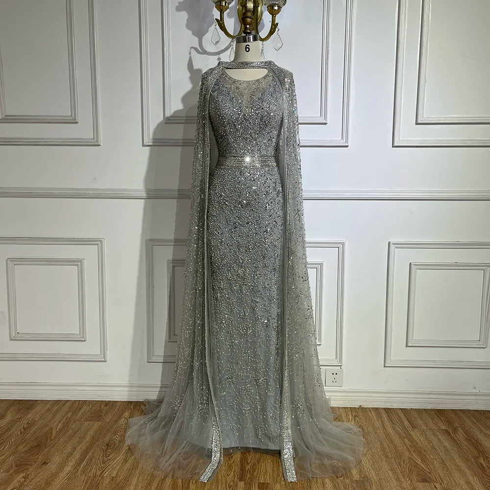 Vestido de noche de sirena árabe gris de lujo de Dubái 2025 con cuentas y capa larga desmontable para fiestas de mujer LA72180 