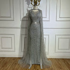 Vestido de noche de sirena árabe gris de lujo de Dubái 2025 con cuentas y capa larga desmontable para fiestas de mujer LA72180 