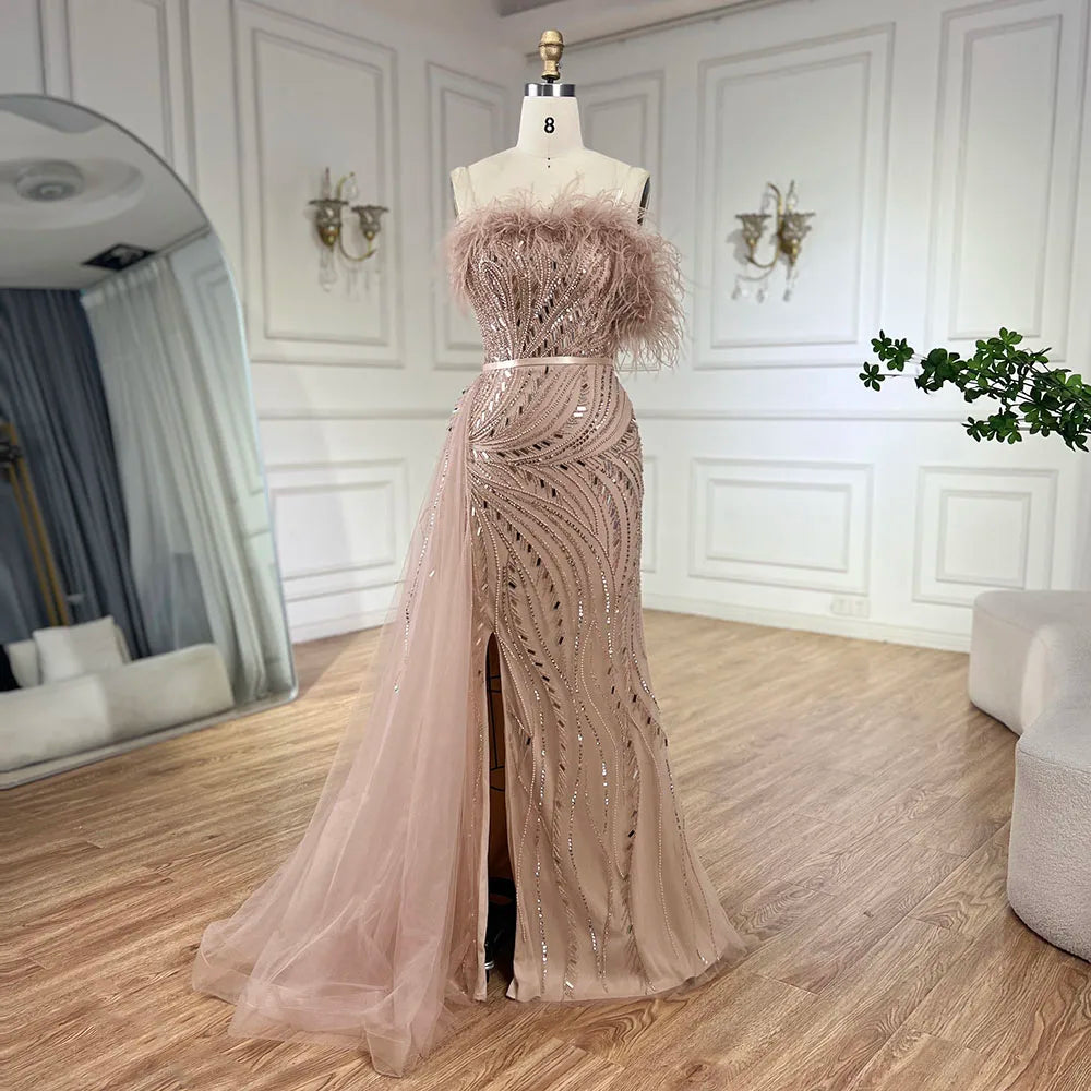 Vestido de noche de sirena color nude, sin tirantes, con sobrefalda, plumas y abertura alta, estilo princesa, para mujer (LA72311) 