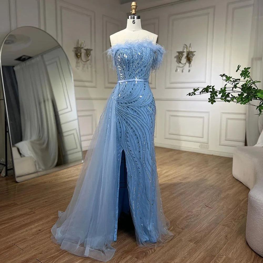 Vestido de noche de sirena color nude, sin tirantes, con sobrefalda, plumas y abertura alta, estilo princesa, para mujer (LA72311) 