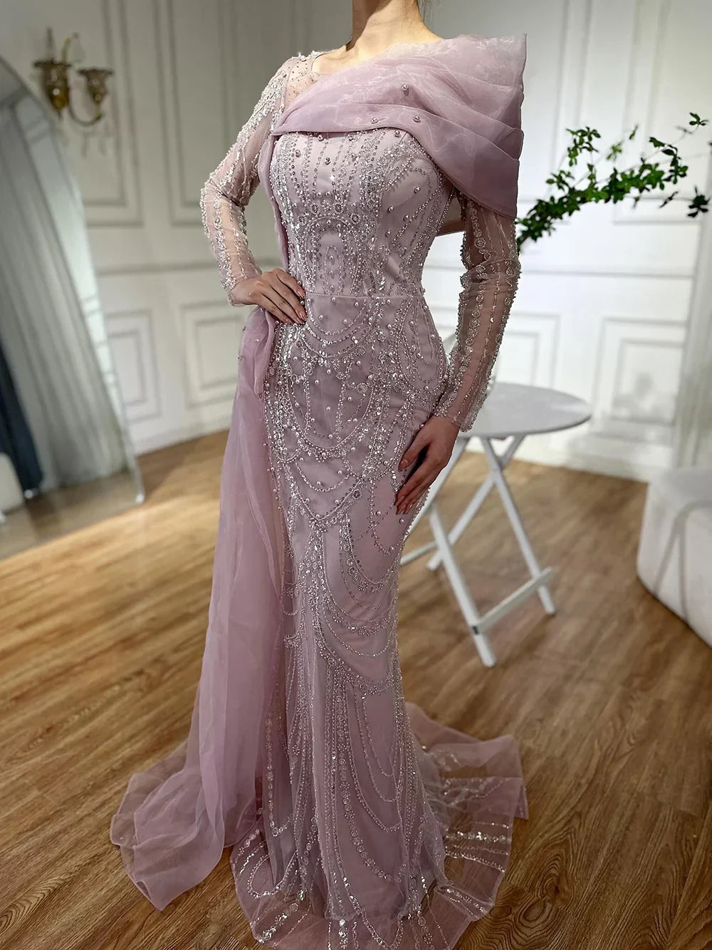 Vestido de noche de lujo rosa sirena con perlas y sobrefalda para ocasiones formales LA72348A 