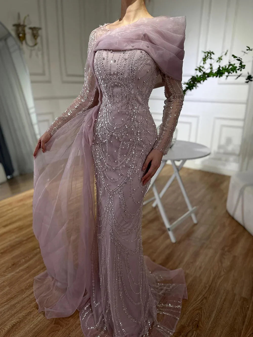 Vestido de noche de lujo rosa sirena con perlas y sobrefalda para ocasiones formales LA72348A 