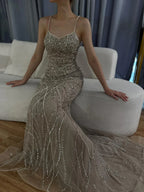 Vestido de noche árabe de sirena con tirantes finos y cuentas color caramelo, modelo LA72733, para ocasiones formales (2025) 
