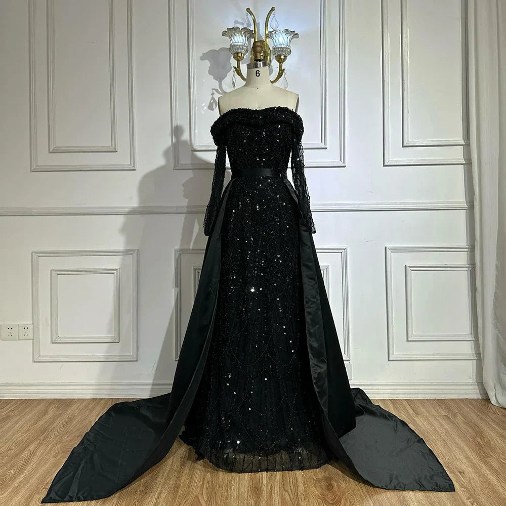 Vestido de noche negro con corsé de hombros descubiertos y cuentas, con sobrefalda de satén desmontable, ideal para ocasiones formales (LA72254B) 