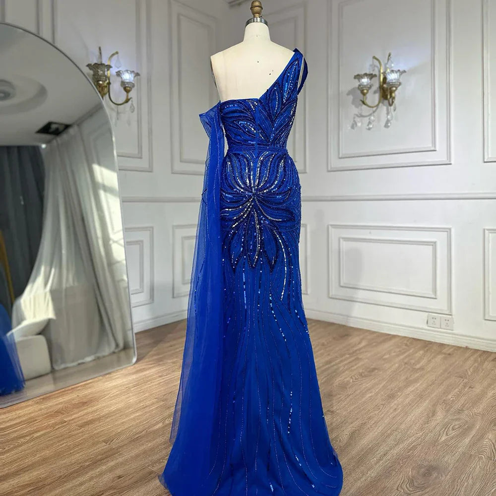 Vestido de noche sirena azul real con un solo hombro, cuentas y abertura para ocasiones formales LA72869 