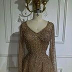 Vestido de noche corte A, manga capa, con cuentas color caramelo, estilo árabe saudí, para ocasiones formales (LA72147A) 