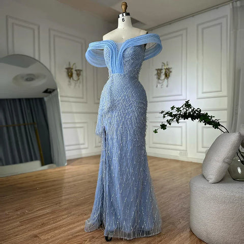 Robe de soirée sirène bleu saoudien 2025, épaules dénudées, avec perles et fente latérale, pour une occasion formelle, LA72867 