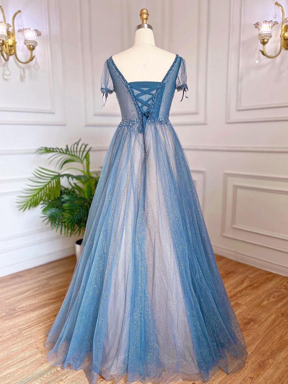 Vestidos de noche de lujo azules de corte A, estilo árabe, con mangas cortas con cuentas y cordones, colección 2025, modelo LA70840 