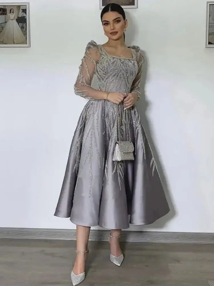 Vestido de noche midi gris de satén con encaje y cuentas, estilo árabe, corte A, elegante, formal, para mujer, ideal para bodas y fiestas (LA72240)