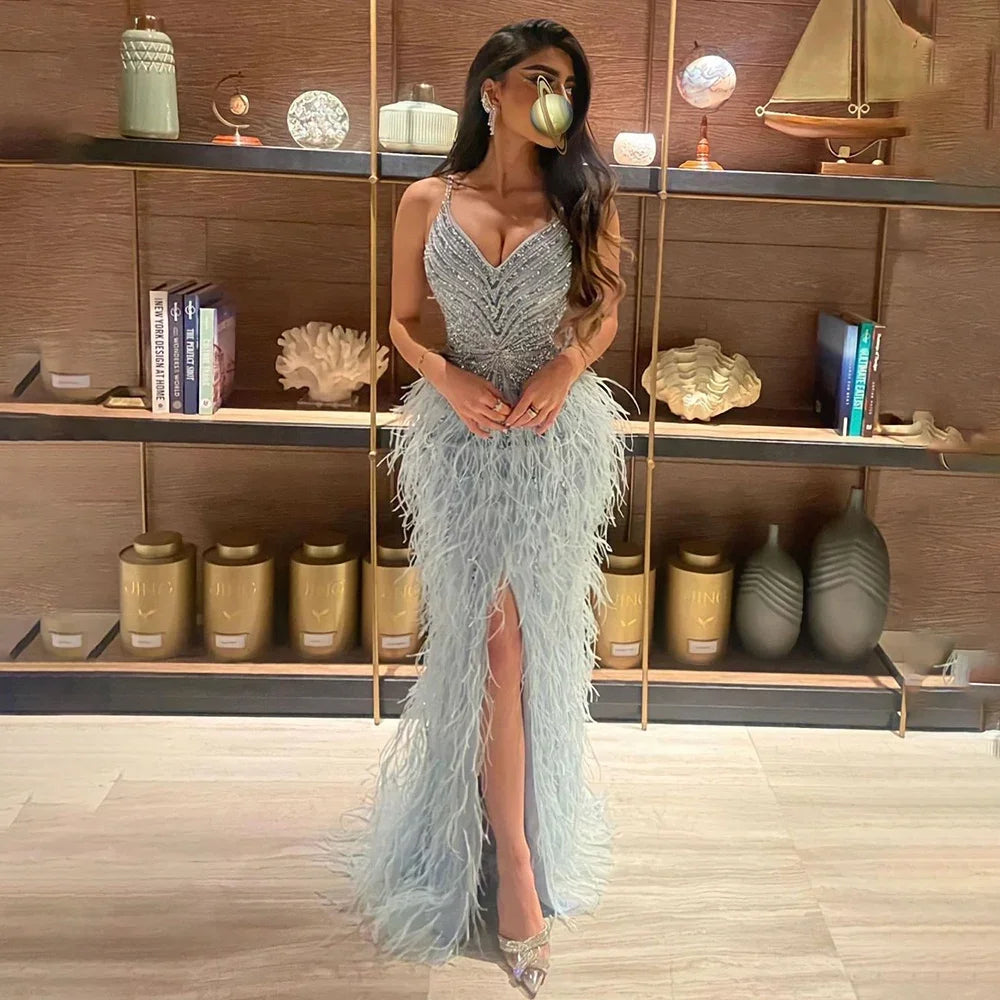 Arabic Black Spaghetti Strap Split Feathers Beaded Mermaid Evening Dresses Gownsfor Women Wedding Party 2025 LA70623