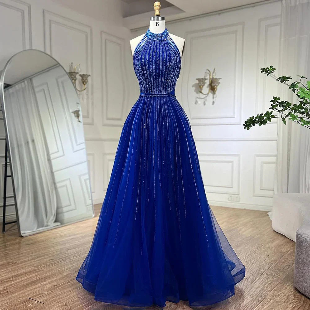Vestido de noche elegante de lujo, corte en A, azul árabe, con lentejuelas, cuentas y borlas, estilo halter, modelo 2025 LA72227 