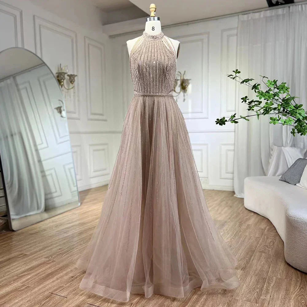 Vestido de noche elegante de lujo, corte en A, azul árabe, con lentejuelas, cuentas y borlas, estilo halter, modelo 2025 LA72227 