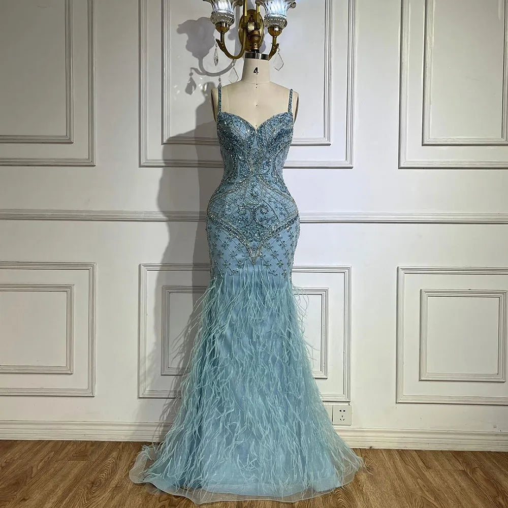 Vestidos de noche de lujo de Dubái, estilo árabe, con tirantes finos, plumas y cuentas, para mujer, ideales para bodas y fiestas (2025) LA72527 