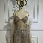 Vestidos de noche largos estilo sirena, elegantes, color caramelo árabe, con plumas y cuentas, ideales para bodas y fiestas. LA72551 