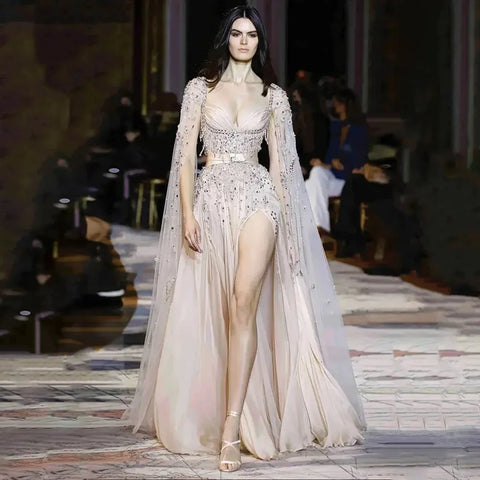 Vestido de noche de lujo estilo champán árabe de Dubái, con borlas de cuentas y abertura alta, ideal para bodas y fiestas. Modelo LA72390 