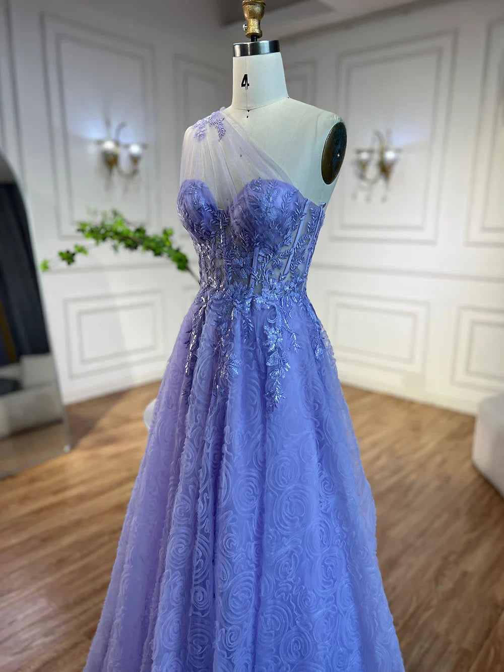 Vestido de fiesta de lujo para mujer, corte asimétrico, estilo lila árabe, con apliques de encaje y un solo hombro, para mujer, modelo LA72637 (2025) 