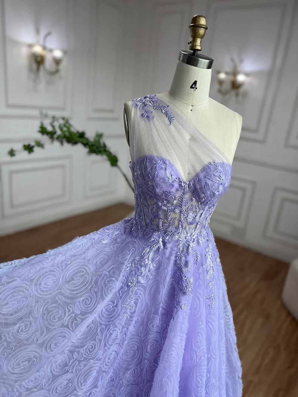 Vestido de fiesta de lujo para mujer, corte asimétrico, estilo lila árabe, con apliques de encaje y un solo hombro, para mujer, modelo LA72637 (2025) 
