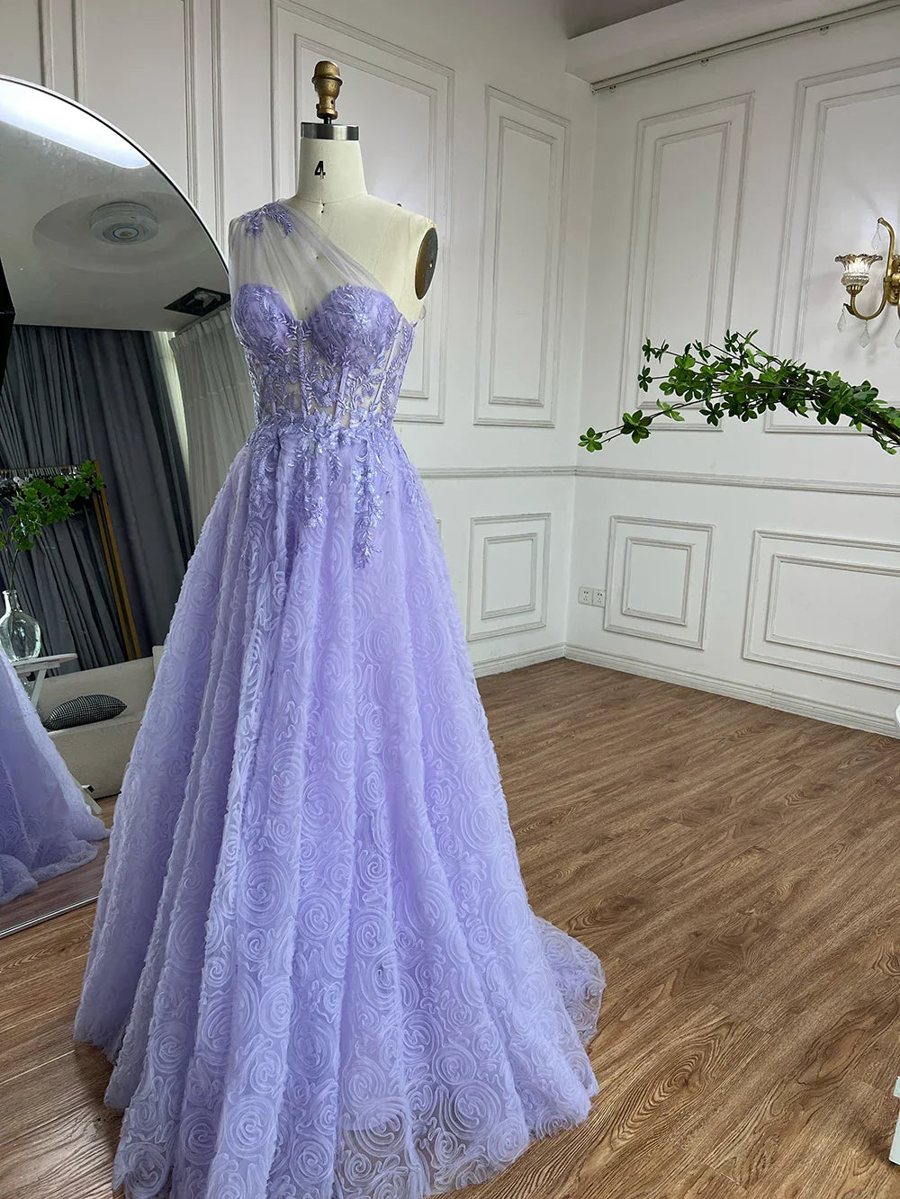Vestido de fiesta de lujo para mujer, corte asimétrico, estilo lila árabe, con apliques de encaje y un solo hombro, para mujer, modelo LA72637 (2025) 