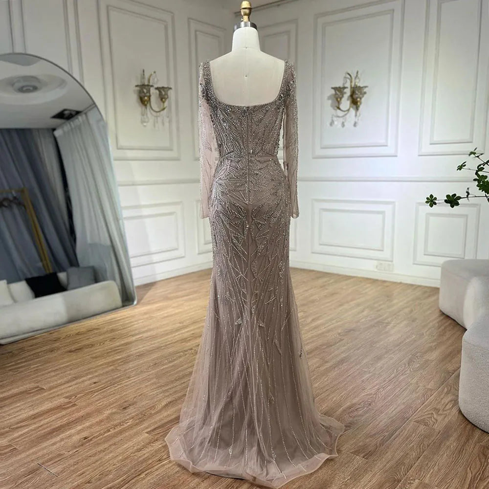 Vestido largo de noche de lujo estilo sirena color nude árabe con cuentas, falda 2 en 1 con sobrefalda, ideal para fiestas femeninas, modelo LA72261A (2025). 