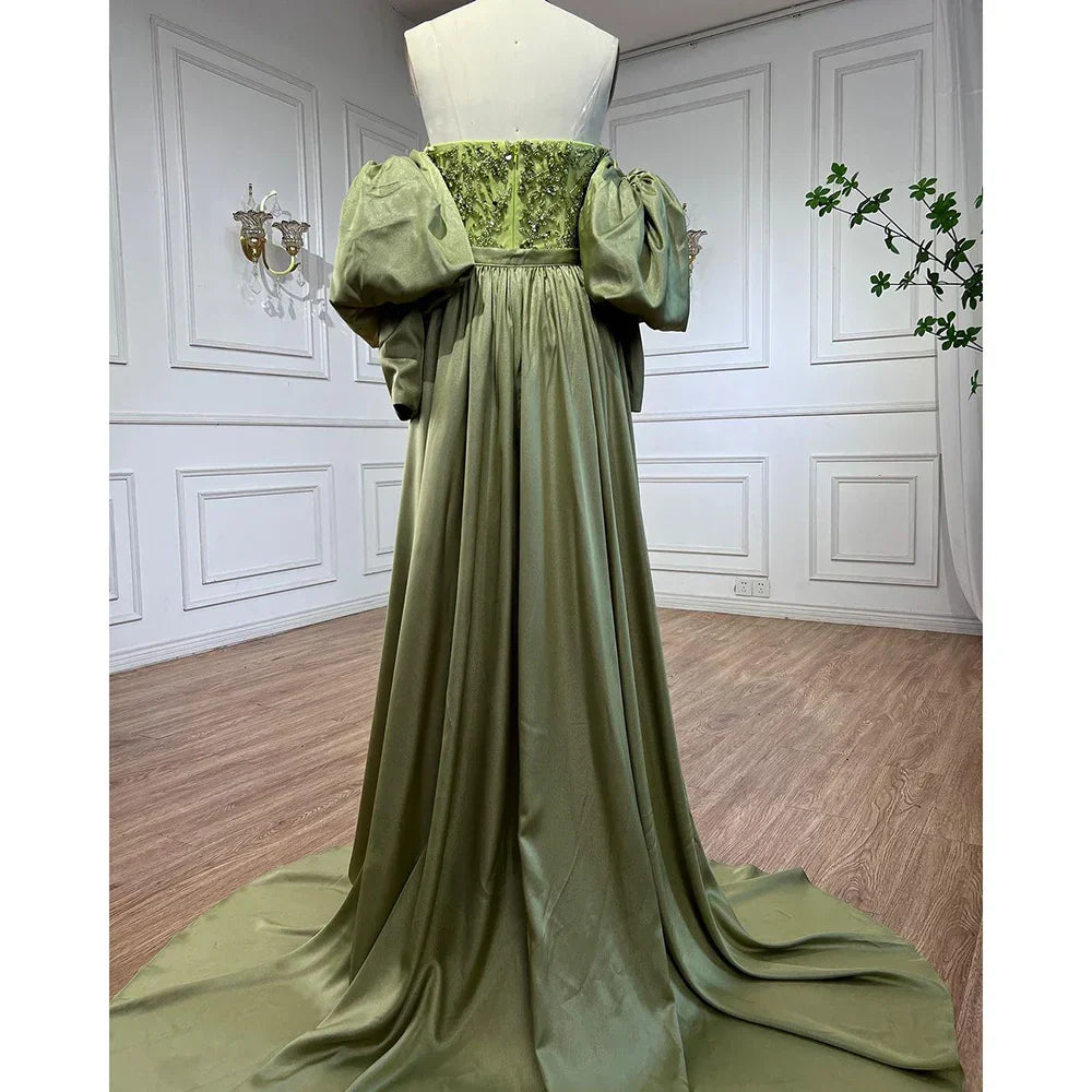 Vestidos de noche estilo sirena, sin tirantes, con mangas abullonadas y bordados en satén color oliva árabe, ideales para bodas y fiestas (modelo LA71120A). 