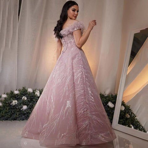 Robe de soirée de luxe rose style arabe, coupe trapèze, col bateau, plumes et perles, pour femme, tenue de mariage, LA71726, 2025 