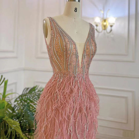 Robe de soirée sirène rose élégante et sexy à col en V, luxueuse, ornée de perles et de plumes, pour femme, modèle 2025, LA71900 
