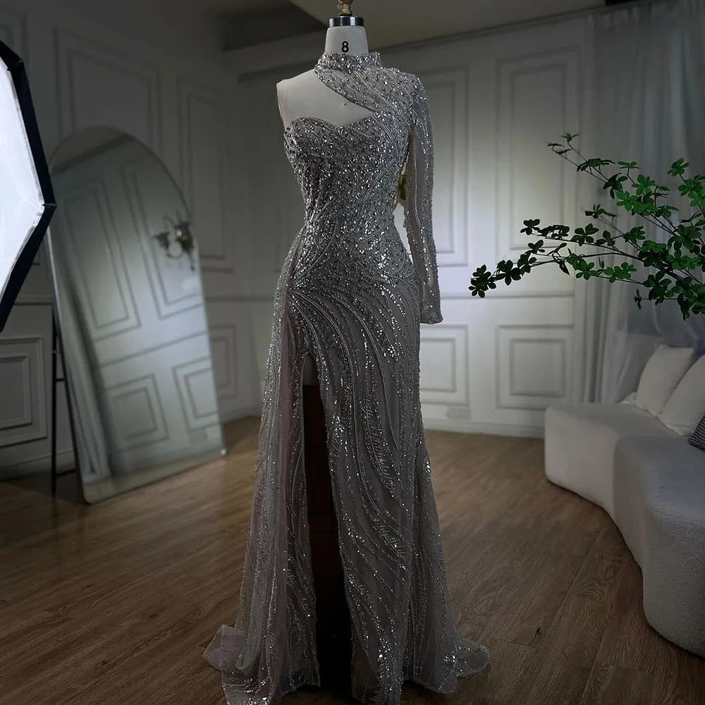 Robe de soirée élégante style sirène, asymétrique épaule dénudée, blanche et nude, avec perles, style arabe, pour femme, modèle LA72196, 2025 