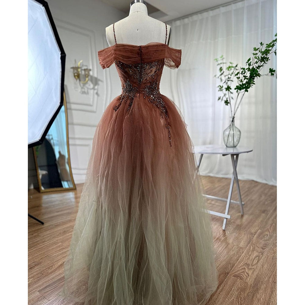 Robes de soirée de luxe en soldes ! -80 % ! Retours et échanges interdits. LA71423 