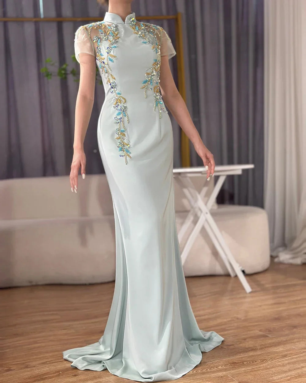 Vestido de noche de satén con cuentas estilo sirena y corsé de Saudi Mint 2025 para ocasiones formales LA72797 