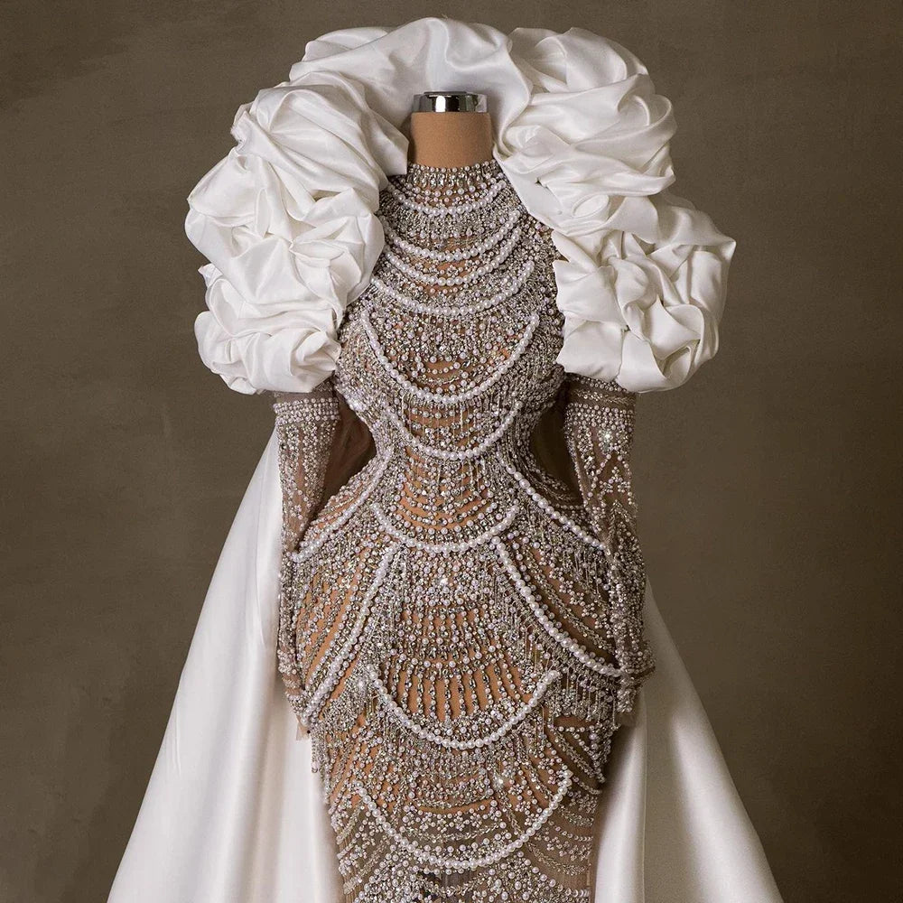 Vestido de noche elegante estilo sirena color nude de Arabia, con perlas y cuentas, ideal para ocasiones formales (2025) LA72091A 