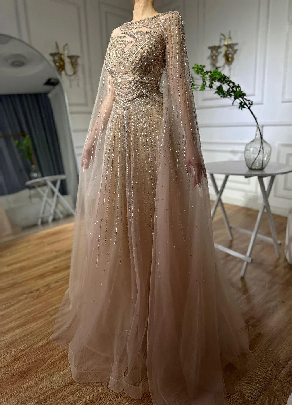 Vestidos de noche árabes color caramelo saudí con mangas tipo capa, corte en A y cuentas para bodas 2025 LA72799 