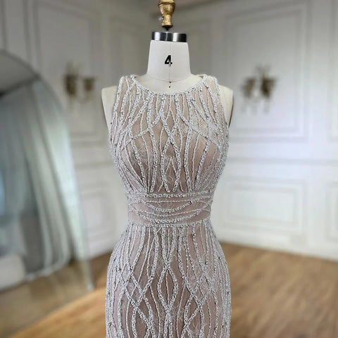 Robe de soirée mi-longue élégante à plumes noires et blanches LA72076 