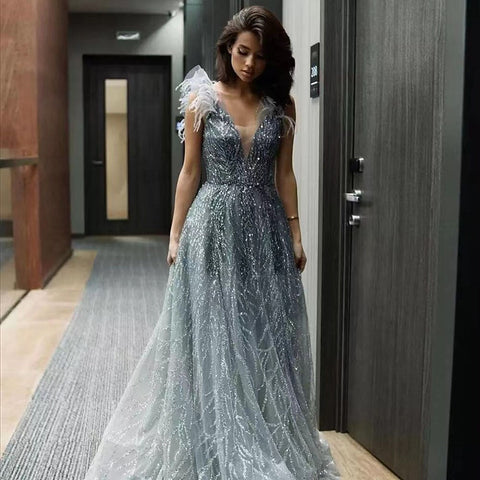 Luxury Dubai Feathers Evening Dresses 2025 Sexy V-Neck Beaded Blue Long Formal Party Gowns For Women Wedding LA71805