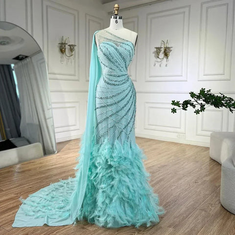 Robe de soirée sirène asymétrique turquoise plume avec cape LA72399