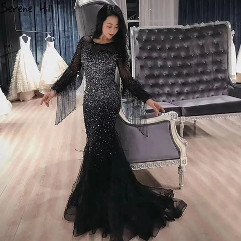 Robe de soirée arabe de luxe à plumes argentées et pompons perlés LA60912