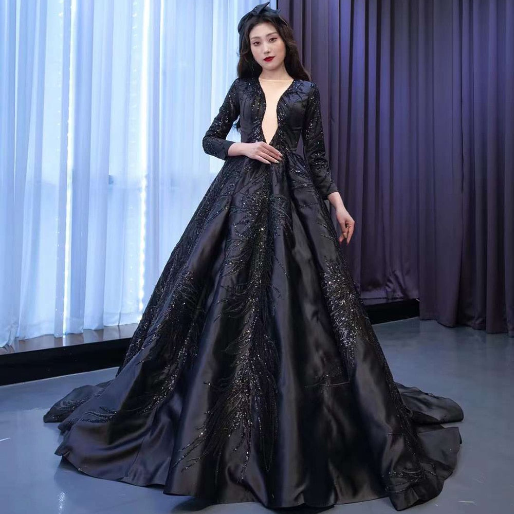Muslim Black Luxury Lace Beaded Long Sleeves Wedding Dresses Bride Gowns Custom Made Ball Gown 2025 HM67500