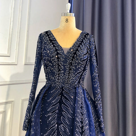 Elegante vestido de noche musulmán de terciopelo azul marino, corte sirena, con cuentas, mangas largas y falda no desmontable (2025 LA71691) 