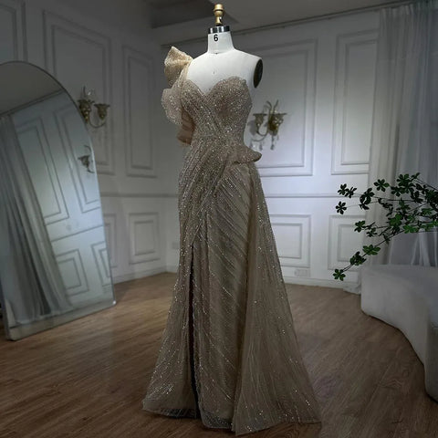 Vestido de noche de sirena con un solo hombro y sobrefalda con cuentas para boda de mujer 2025 LA72389 