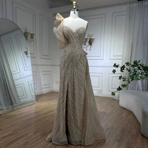 Vestido de noche de sirena con un solo hombro y sobrefalda con cuentas para boda de mujer 2025 LA72389 